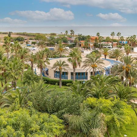 Beach 75 Metres Away Playa A 75 Metros Valencia Exterior photo